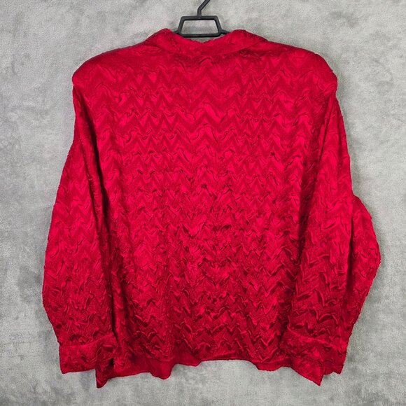 Womens Maggie Barnes Red Textured Blouse Button Up Long Sleeve Polyester Size 5X - Picture 3 of 7